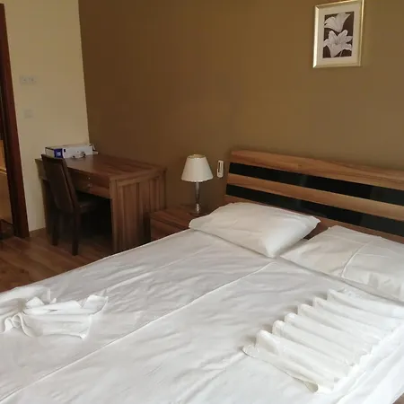 Apart Otel голдън лайн