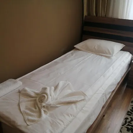 Apart Otel голдън лайн 4*