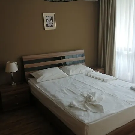 Apart Otel голдън лайн Altın Kumlar